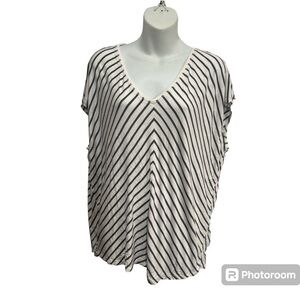 White House Black market tee shirt size  L gray and white stripes